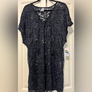 Elegant Time and Tru Women's Black Lace CoverUp